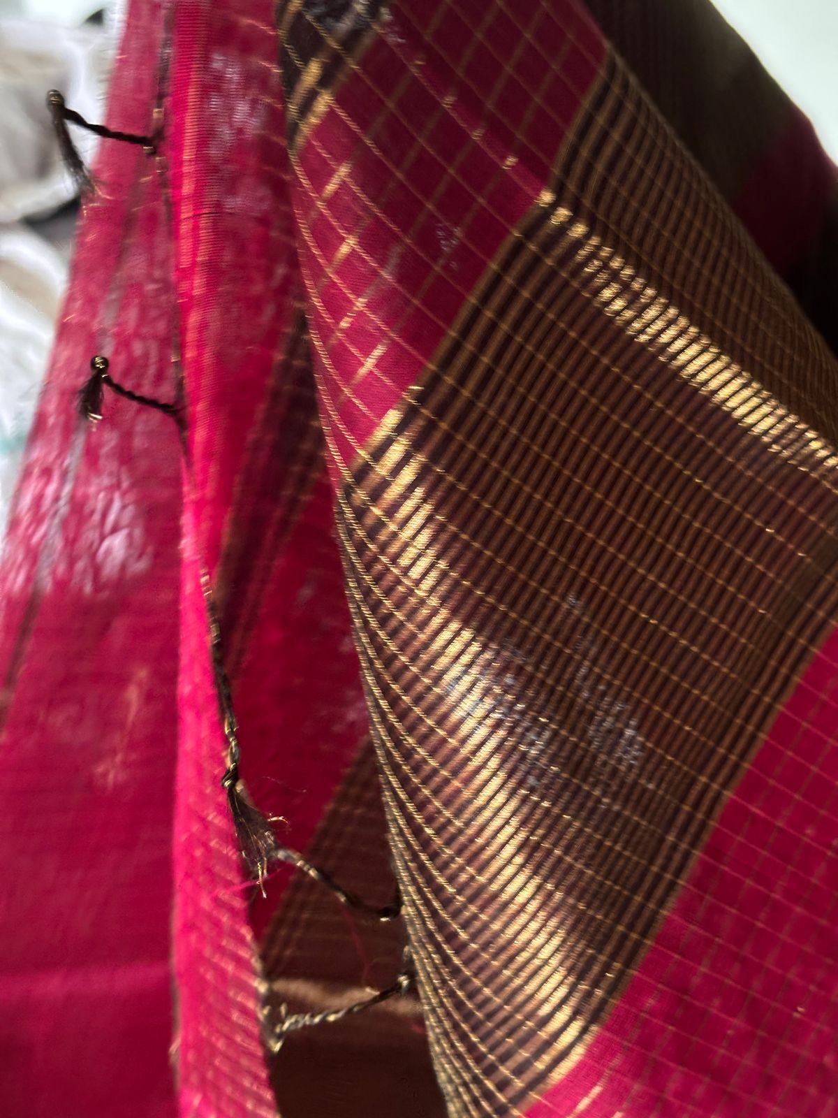 Kalyanika" (कल्याणिका) Handloom Maheshwari Silk Cotton Sarees Majenta KM01