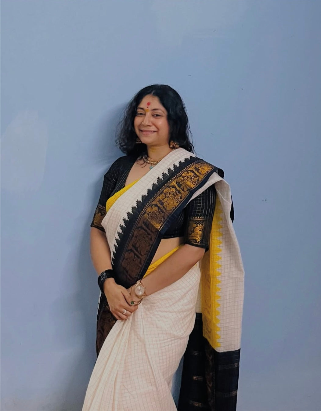 Tarangini : Abhaya Hiranmayi fame Ganga Jamuna Sungudi Cotton Handloom Saree with Blouse TA06