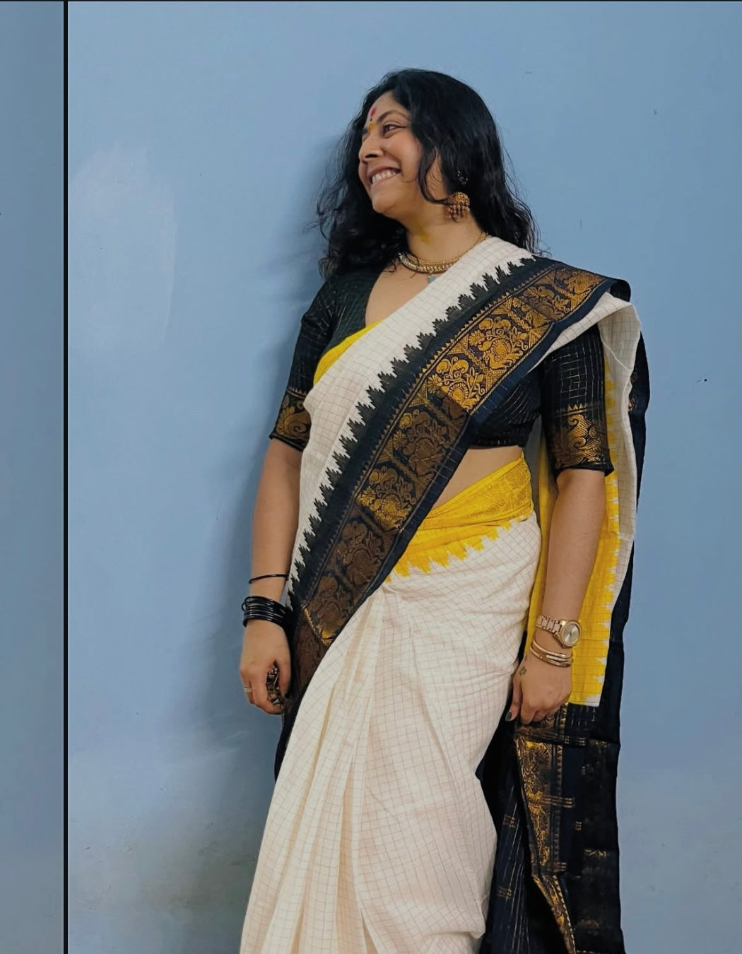 Tarangini : Abhaya Hiranmayi fame Ganga Jamuna Sungudi Cotton Handloom Saree with Blouse TA06